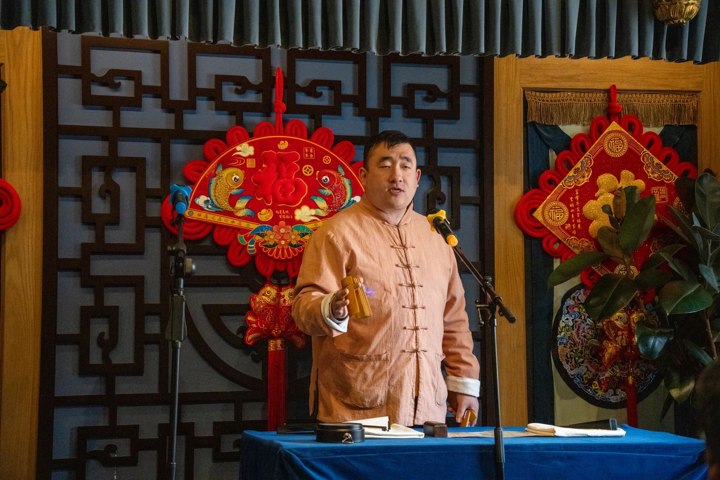 少帅府里的说书人